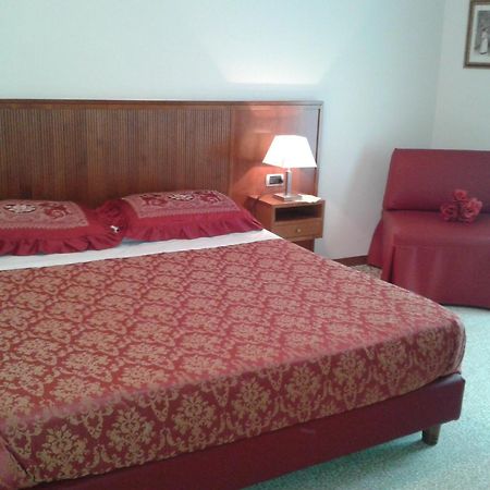 Hotel Nappo San Marzano sul Sarno Chambre photo