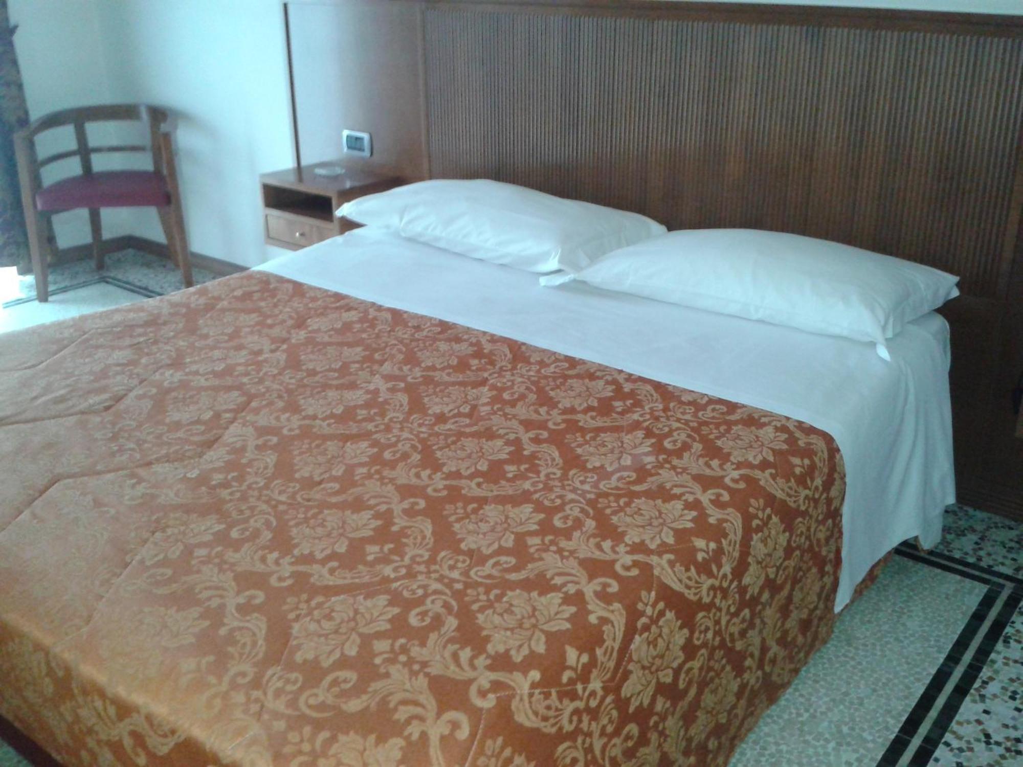 Hotel Nappo San Marzano sul Sarno Chambre photo