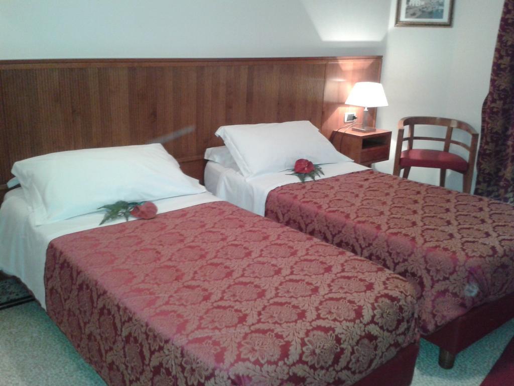 Hotel Nappo San Marzano sul Sarno Extérieur photo